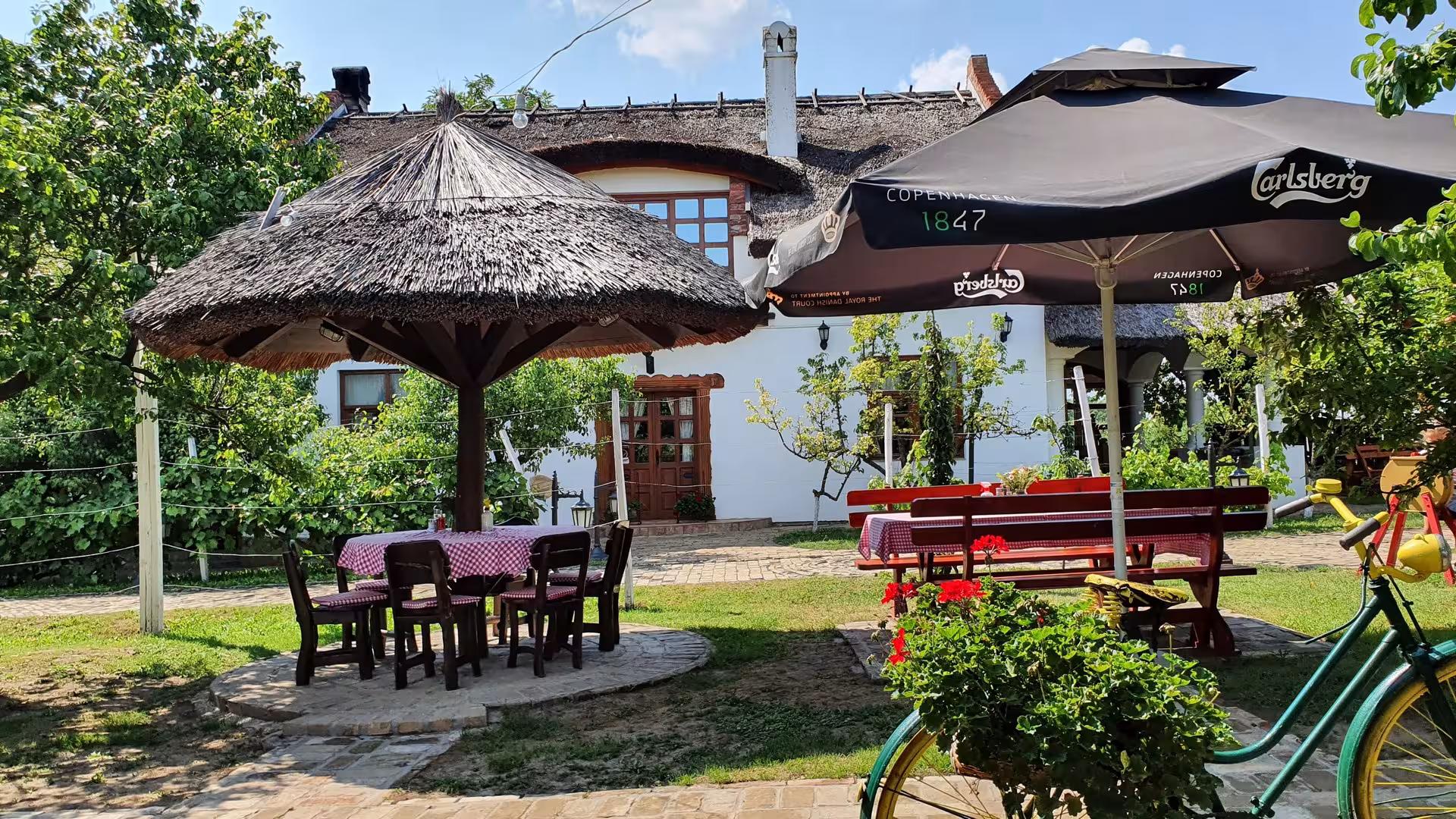 150+ Caption Bucin Singkat Bikin Baper & Romantis untuk Kamu di 2025 4 150 Caption Bucin Singkat Bikin Baper Romantis untuk Kamu di 2025