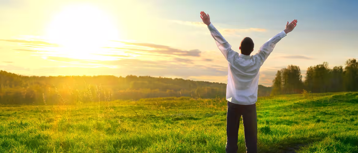 120+ Kata Bijak Bahagia Penuh Makna & Inspirasi untuk Caption IG, TikTok, WA 2025 3 120 Kata Bijak Bahagia Penuh Makna Inspirasi untuk Caption IG TikTok WA 2025